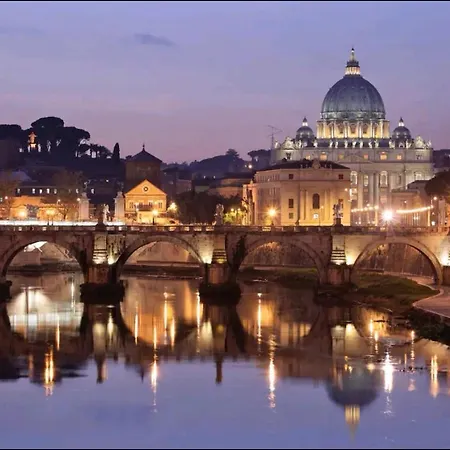 A Few Minutes From The Center And Colosseum Apartment *