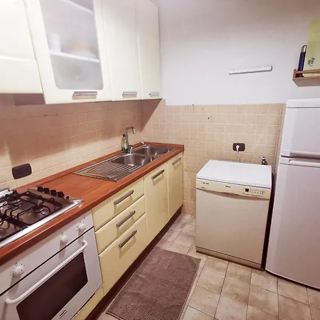 Apartment A Few Minutes From The Center And Colosseum *